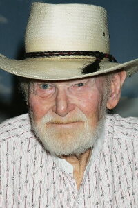 Harry Carey, Jr.