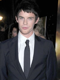 Harry Treadaway