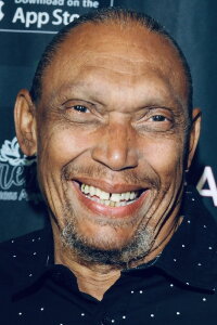 Hawthorne James