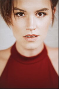 Hayley Sunshine