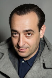 Hayri Esen