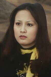 Hitomi Kozue