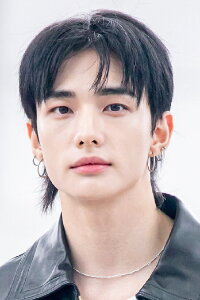 Hwang Hyun-jin