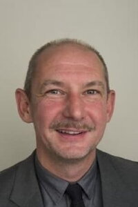 Ian Hart
