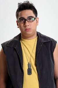 Igi Boy Flores