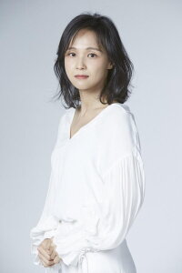 Im Yoon-bi