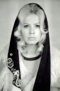 Irena Karel