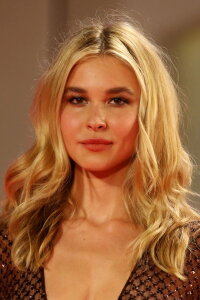 Isabel May