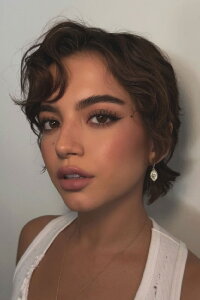 Isabela Merced