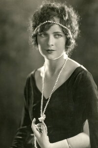 Jacqueline Logan
