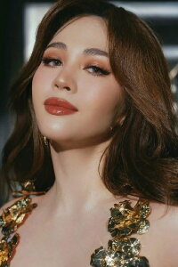 Janella Salvador