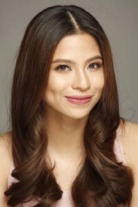 Janine Teñoso