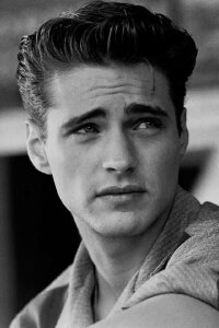 Jason Priestley