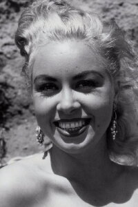 Jeanne Carmen