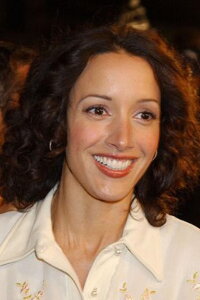 Jennifer Beals