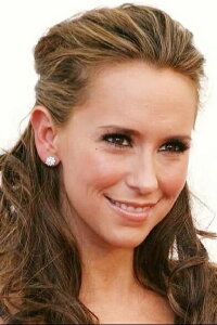 Jennifer Love Hewitt