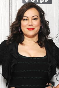 Jennifer Tilly
