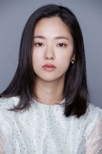 Jeon Yeo-bin