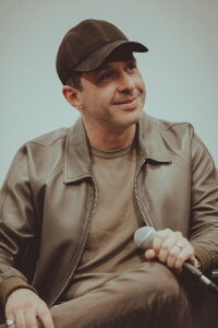 Jeremy Strong