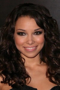 Jessica Parker Kennedy