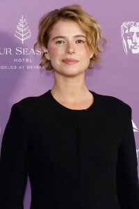 Jessie Buckley