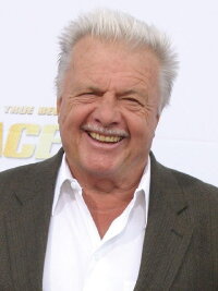 John Karlen