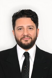John Magaro