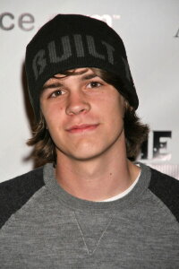 Johnny Simmons