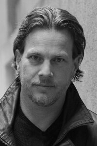 Jonathan Nolan