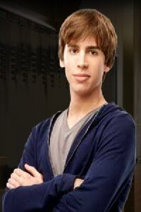 Jordan Gavaris