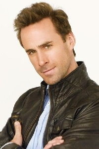Joseph Fiennes
