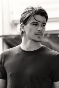 Josh Hartnett