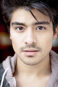 Joshua De La Garza