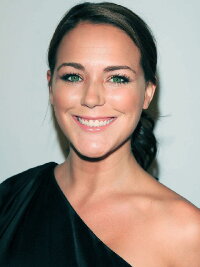 Julia Benson