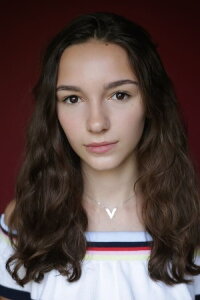 Julia Dumont