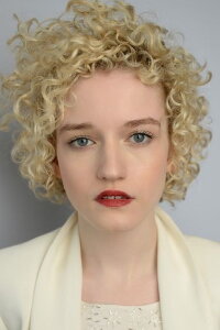 Julia Garner
