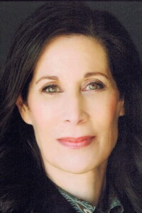 Julie Khaner