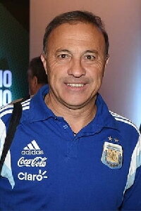 Julio Olarticoechea