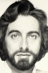 Kabir Bedi