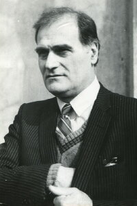 Kakhi Kavsadze