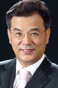 Kang Seok-woo