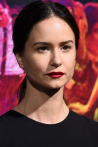 Katherine Waterston