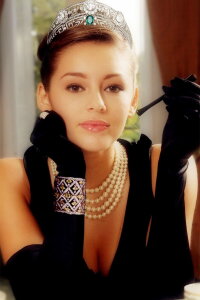 Keeley Hazell