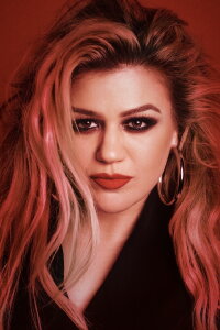 Kelly Clarkson