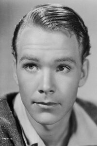 Kenneth Howell