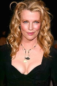 Kim Basinger