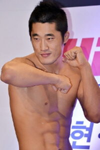 Kim Dong-hyun