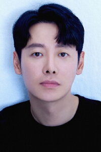 Kim Dong-wook