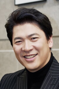 Kim Sang-kyung