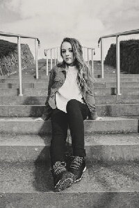 Kirstie Steele